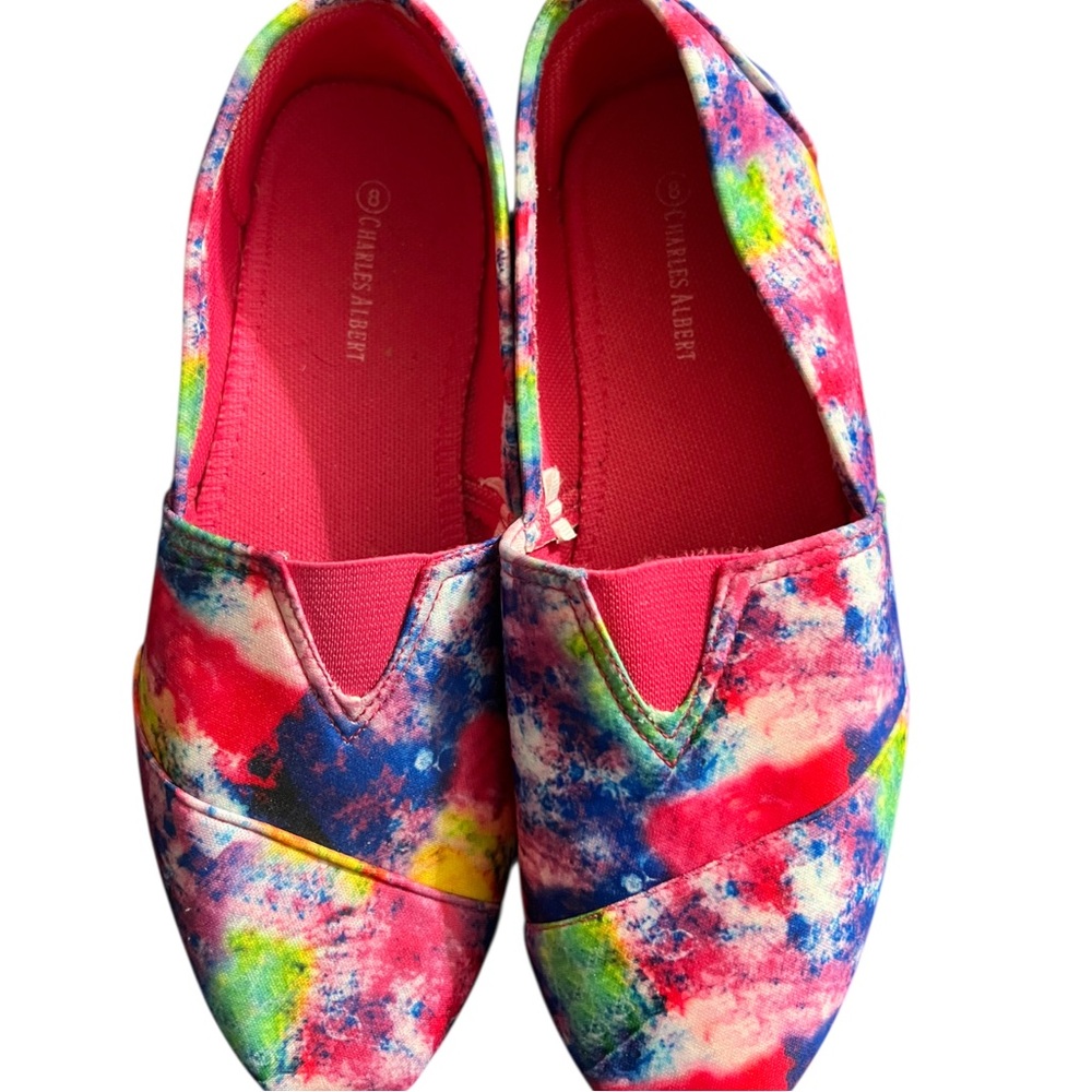 Charles Albert SIZE 8 Tie-Dye Slip-On Shoes-New w/o box